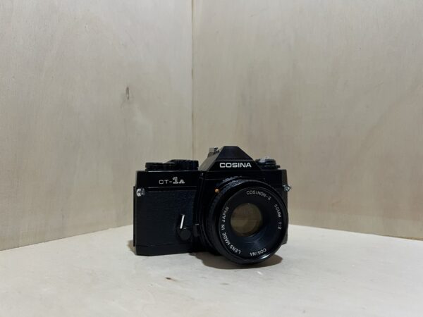 Cosina CT-1A + 50 mm f/2 Cosinon-S - Noir