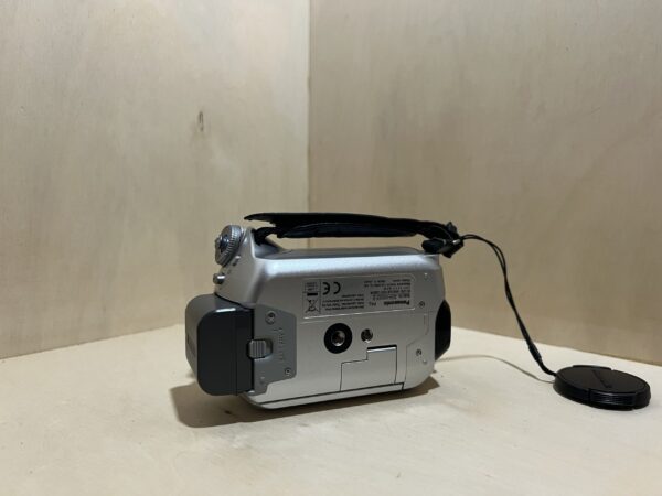Caméscope Panasonic SDR-H20 - Gris