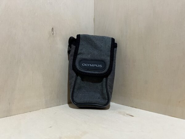 Housse de protection Olympus pour compact argentique