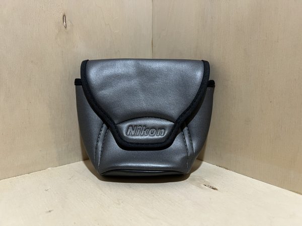 Housse pour compact Nikon – Argent