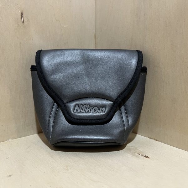 Housse pour compact Nikon – Argent