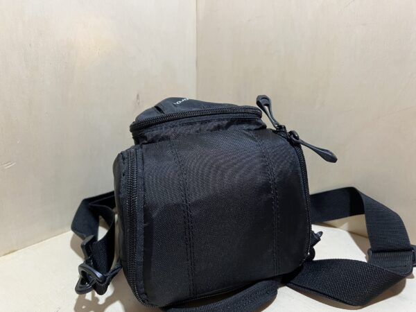 img_6096 Sacoche Lowepro Toploader Zoom 45 AW II – Noir