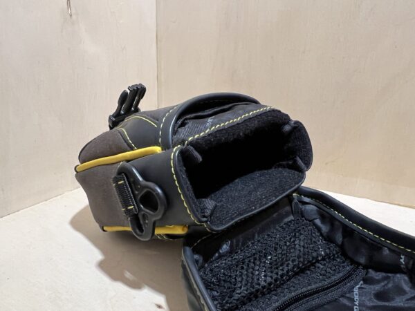 Body Glove – Sacoche compact numérique - Noir