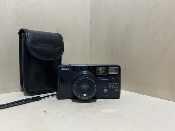 Konica Zoom FR70 – Gris