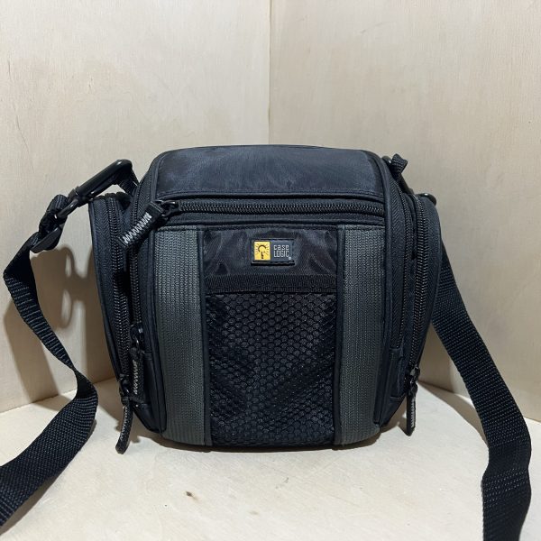 Lowepro Compact Zoom Bag – Sacoche hybride noir