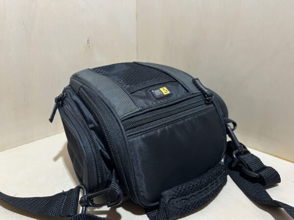 Lowepro Compact Zoom Bag – Sacoche hybride noir