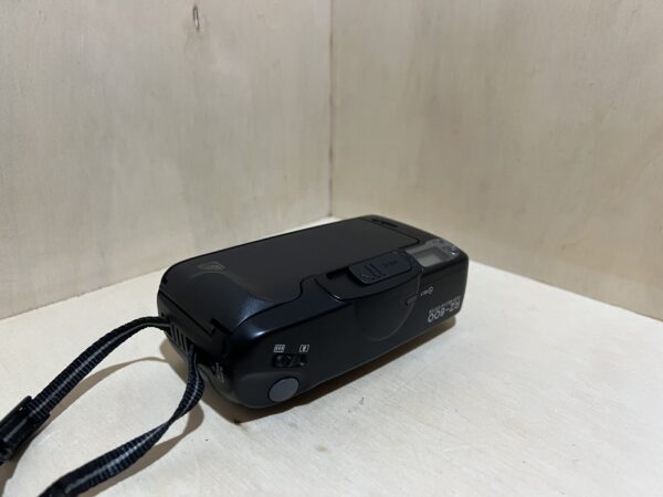 Ricoh RZ-800 – Noir