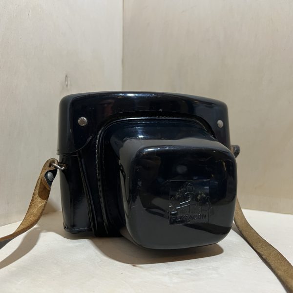 Étui cuir Pentacon Six – Cuir noir vintage