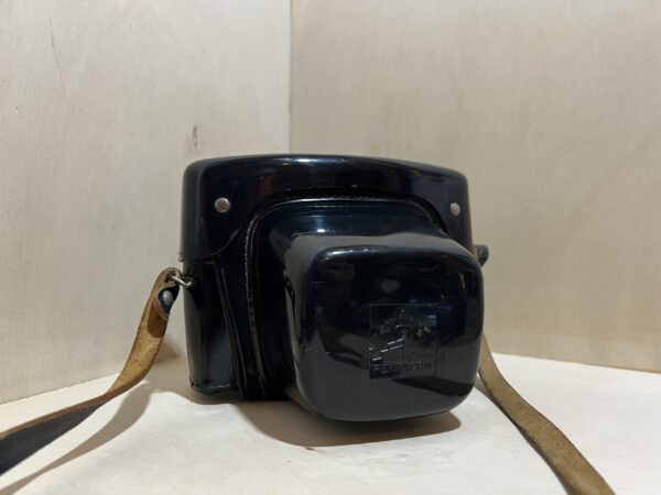 Étui cuir Pentacon Six – Cuir noir vintage