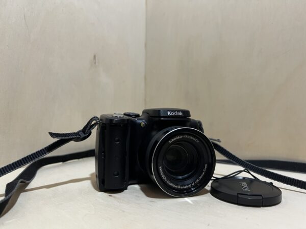 Kodak EasyShare Z1012 IS – Noir