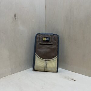 Housse de Protection Case Logic – Marron