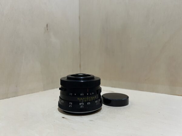 img_6511-2 Revuenon Special 35mm f/3.5 Macro (Monture M42)