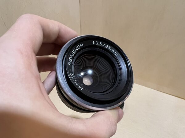 img_6514-2 Revuenon Special 35mm f/3.5 Macro (Monture M42)