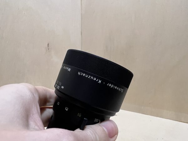 Schneider-Kreuznach Variogon Macro 12-40 mm f/4-5.6 – Zoom industriel Leitz