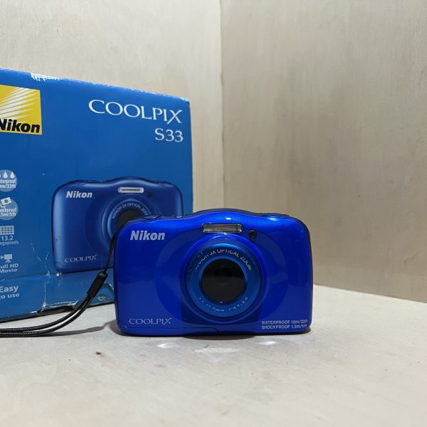 Nikon Coolpix S33 – Bleu