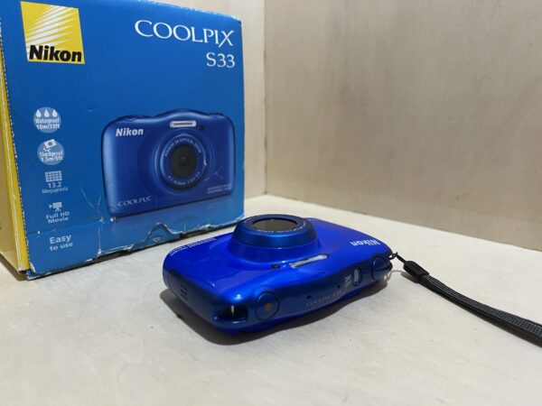 img_6736-2 Nikon Coolpix S33 – Bleu