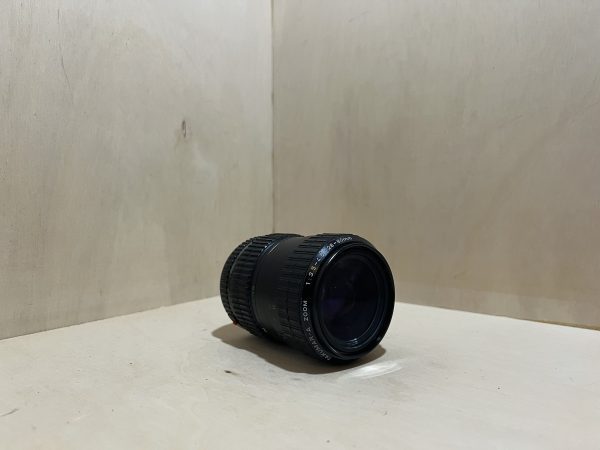 Objectif Takumar-A Zoom 28-80mm f/3.5-4.5 (Monture Pentax K) + Mode Macro