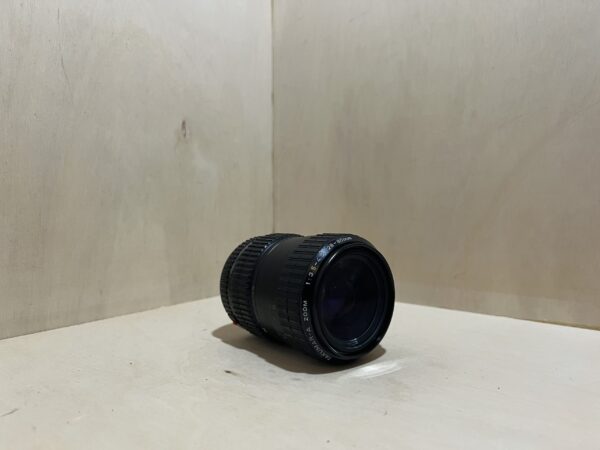 Objectif Takumar-A Zoom 28-80mm f/3.5-4.5 (Monture Pentax K) + Mode Macro