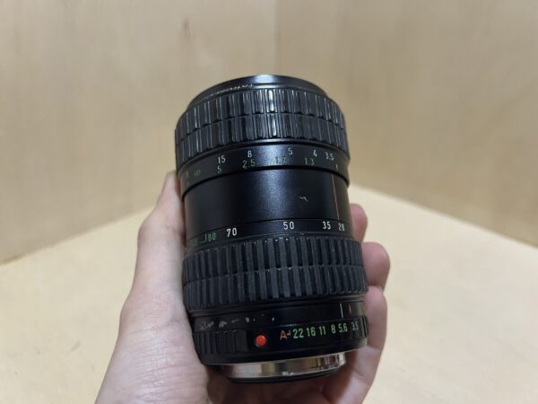 Objectif Takumar-A Zoom 28-80mm f/3.5-4.5 (Monture Pentax K) + Mode Macro
