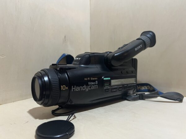 img_6963-2 Caméscope Vintage Sony Handycam CCD-FX500E (Video 8) - Noir
