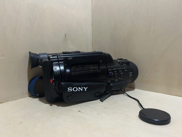 img_6964-2 Caméscope Vintage Sony Handycam CCD-FX500E (Video 8) - Noir