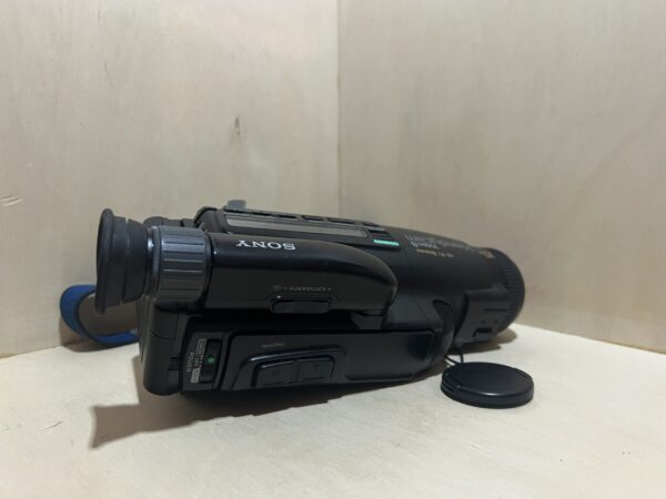 img_6965-2 Caméscope Vintage Sony Handycam CCD-FX500E (Video 8) - Noir