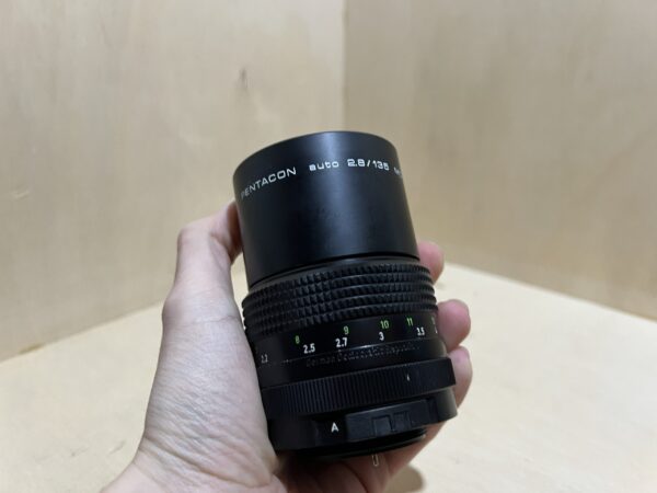Objectif Pentacon Auto 135mm f/2.8 MC - Monture M42