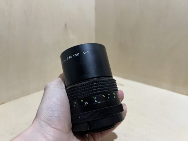 Objectif Pentacon Auto 135mm f/2.8 MC - Monture M42