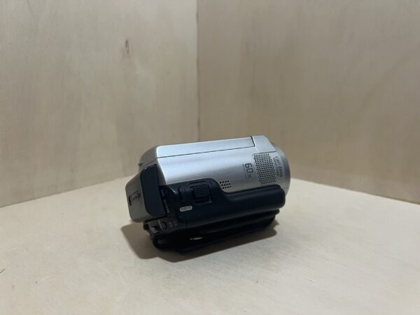 Caméscope Numérique Sony Handycam DCR-SR37E - Disque Dur interne 60 Go