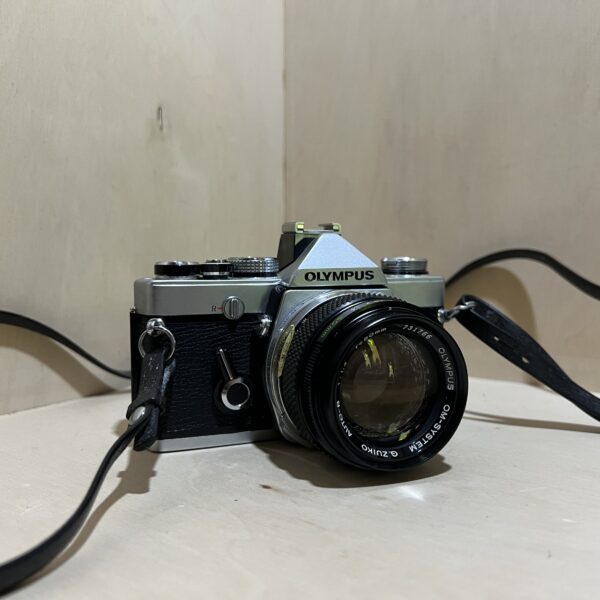 Appareil Argentique Reflex Olympus OM-1n & Objectif G.Zuiko 50mm f/1.4