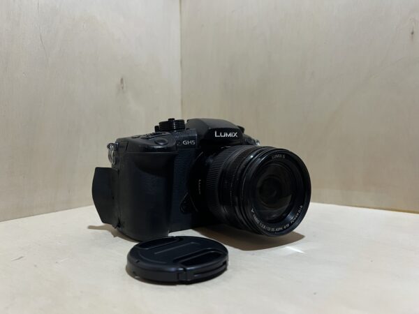 Panasonic Lumix GH5 & Objectif X Vario 12-35mm f/2.8
