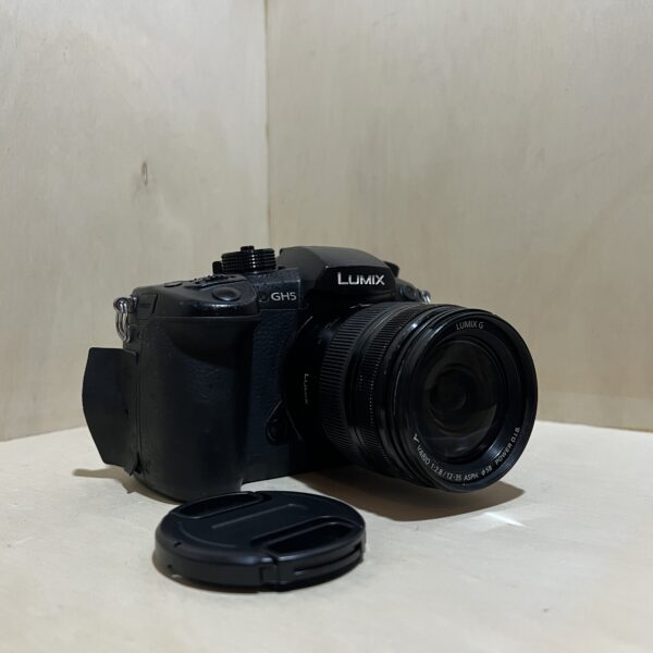 Panasonic Lumix GH5 & Objectif X Vario 12-35mm f/2.8