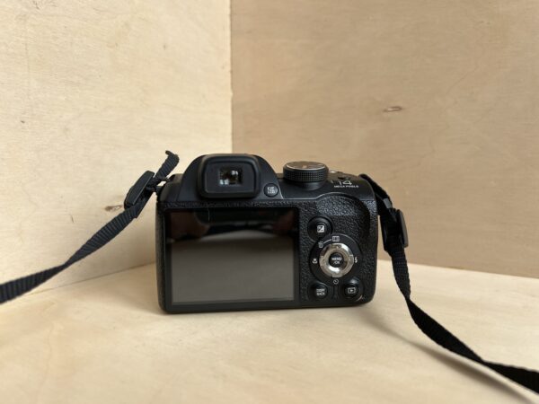Appareil Photo Bridge Fujifilm FinePix S4200 – Zoom 24x