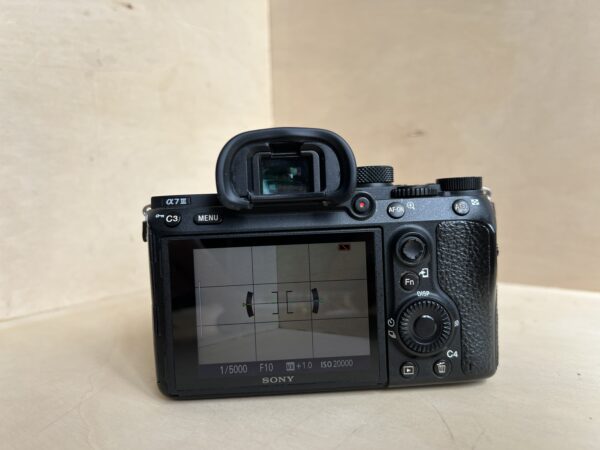 Kit Plein Format Sony A7 III & Objectif 28-70mm