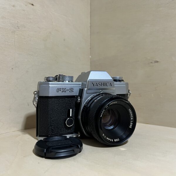 Kit Reflex Argentique Yashica FX-2 & Objectif 55mm f/2