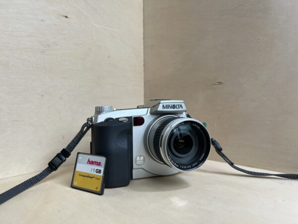 Appareil Photo Numérique Vintage Minolta DiMAGE 7i