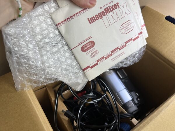 Caméscope Numérique MiniDV Sony Handycam DCR-TRV14E