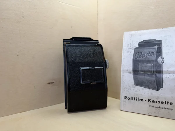 accessoire-photo-argentique-dos-rollfilm-kassette-rada-occasion-teste-1 Dos Rollfilm-Kassette Rada pour Chambre à Plaques – Avec Notice d'occasion, testé et vérifié — photo 1 sur 4