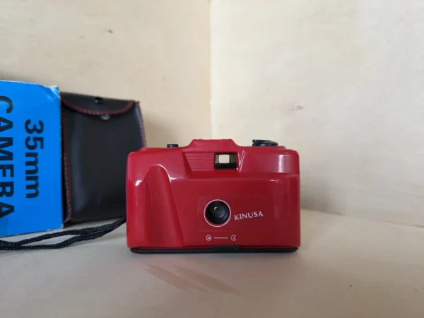 appareil-photo-argentique-kinusa-35mm-rouge-occasion-teste-1 Appareil Argentique Compact Kinusa 35mm – Rouge d'occasion, testé et vérifié — photo 1 sur 5