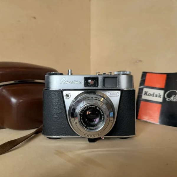 Appareil Argentique Kodak Retinette IA – Avec Étui Cuir & Notice d'Origine d'occasion, testé et vérifié — photo 1 sur 5