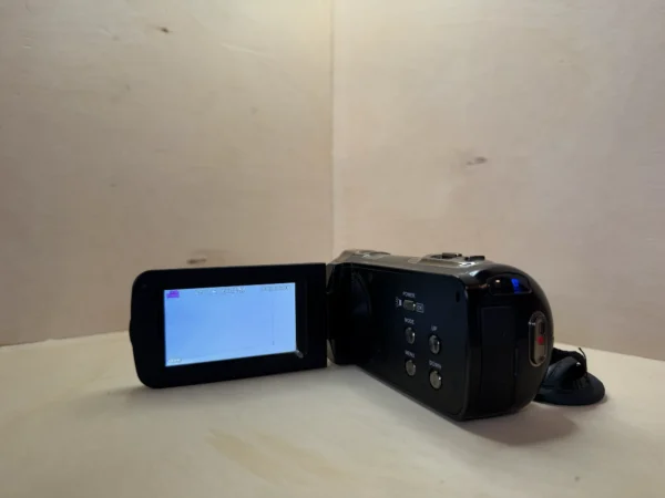 Caméscope Numérique HD Compact DVC d'occasion, testé et vérifié — photo 4 sur 5