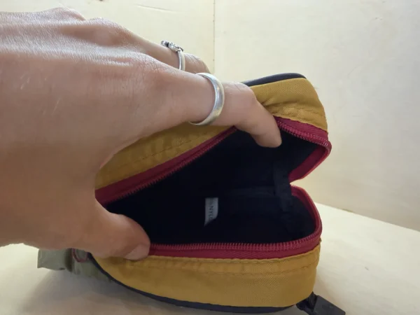 Petite Sacoche Photo Vintage – Kaki d'occasion, testé et vérifié — photo 4 sur 4