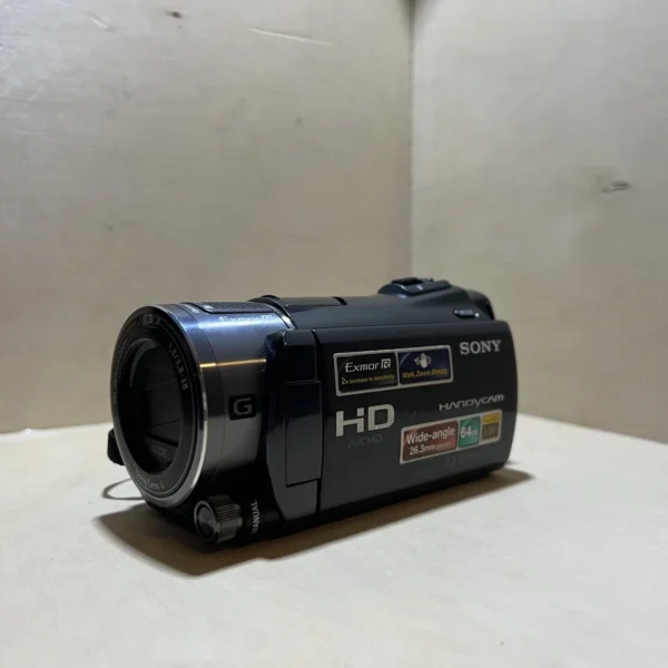Sony Handycam HDR-CX550 caméscope Full HD — photo 1 Sony Handycam HDR-CX550 caméscope Full HD — photo 1