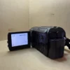 JVC Everio GZ-MG50E digital camcorder – 30 GB hard drive, 15x zoom f/1.2 – Remote control and accessories Caméscope numérique JVC Everio GZ-MG50E – Disque dur 30 Go, zoom 15x f/1.2 – Télécommande et accessoires