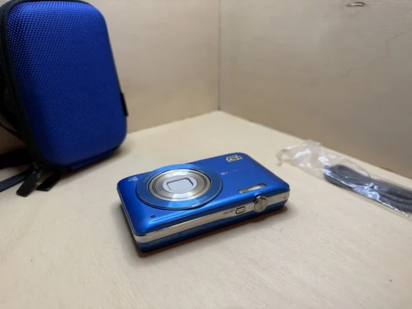 Appareil Photo Numérique Compact Olympus VG-120 – 14 Mpx, Zoom 5x Grand-Angle – Bleu, avec Étui Appareil Photo Numérique Compact Olympus VG-120 – 14 Mpx, Zoom 5x Grand-Angle – Bleu, avec Étui